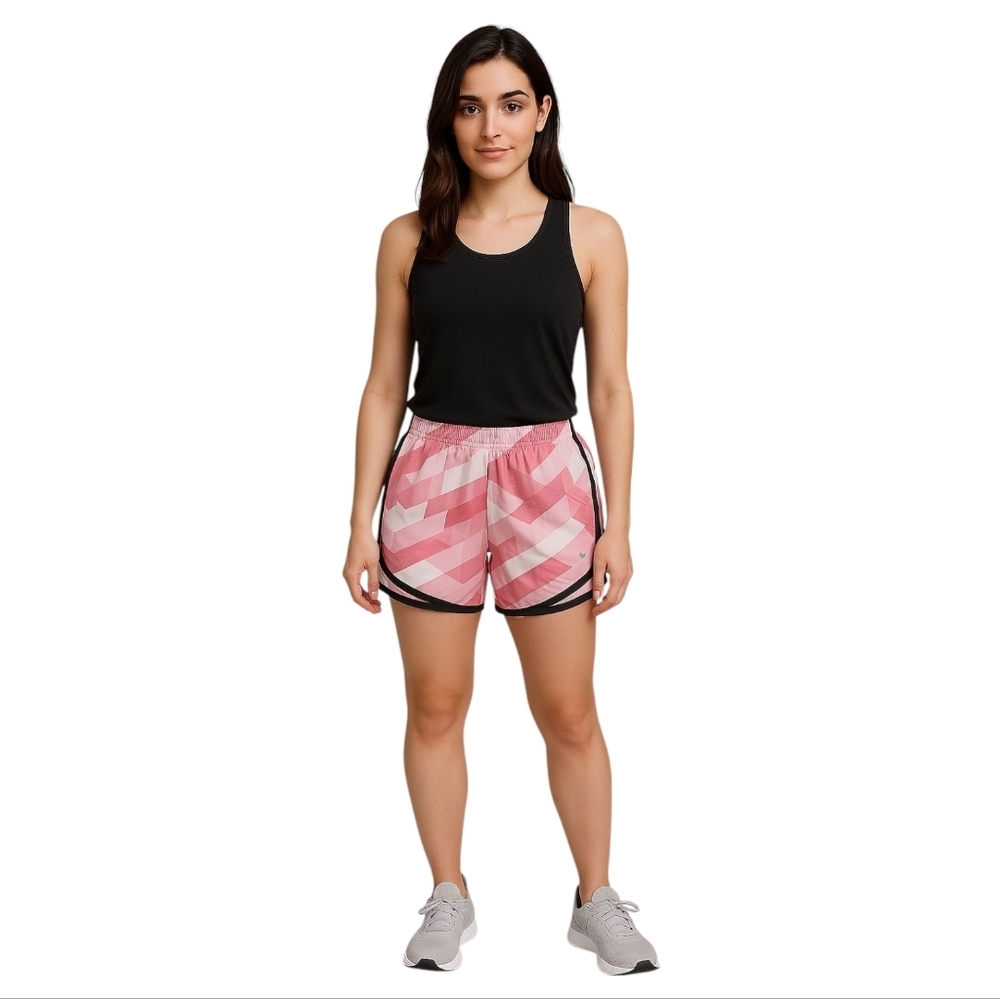Women’s Nike Tempo Dri-fit White Pink 3" Running Shorts Size Medium